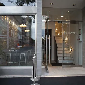 https://the-beverley-hotel.hotelstorontoontario.org