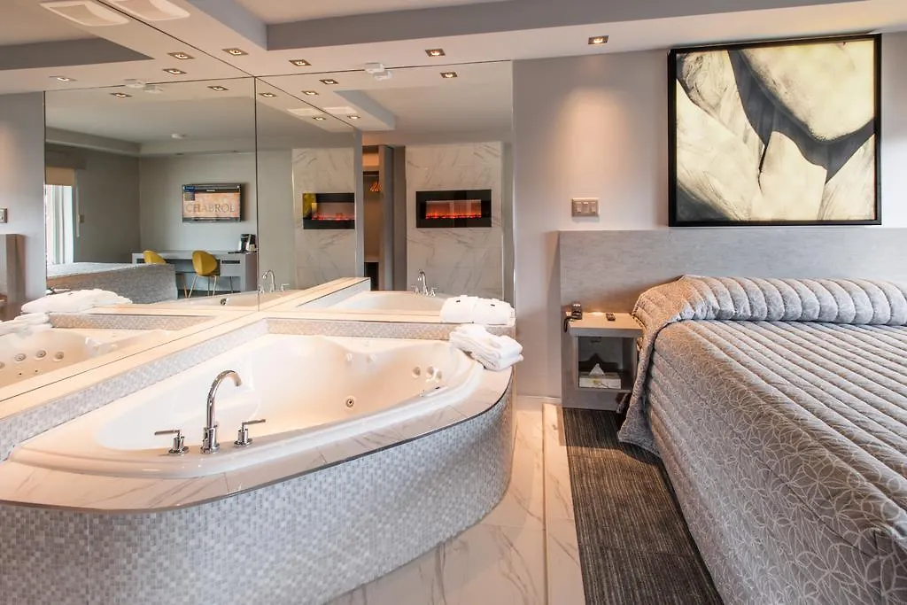 Le Chabrol Hotel & Suites Montreal 3*,  Canada
