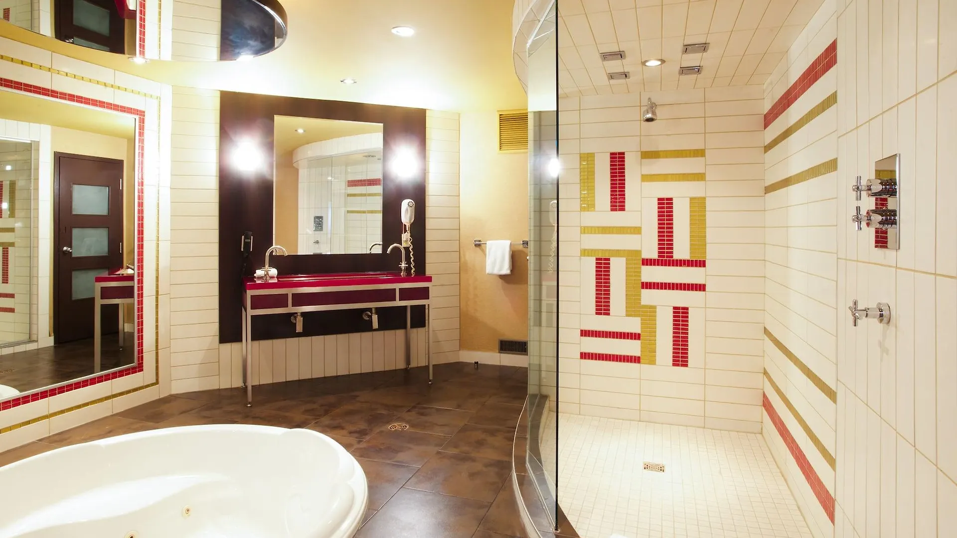 Le Chabrol Hotel & Suites Montréal Canadá