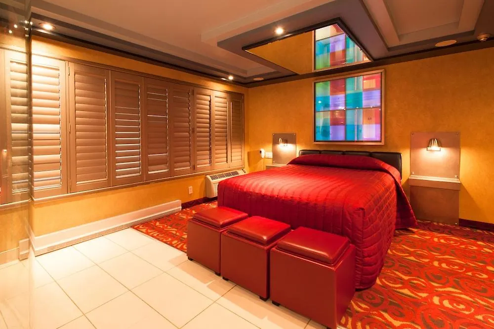 Le Chabrol Hotel & Suites Montréal