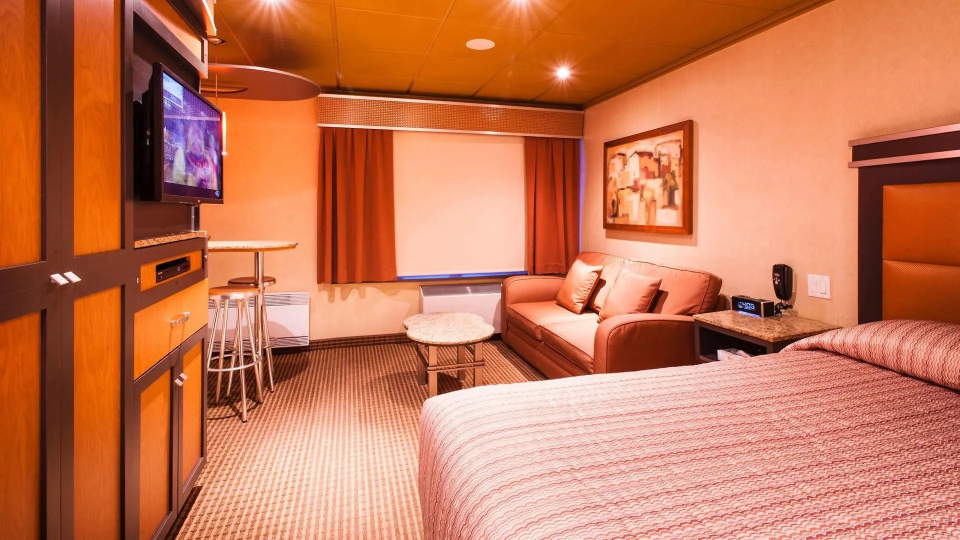 Le Chabrol Hotel & Suites Montréal